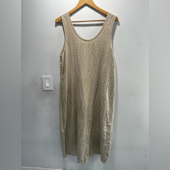 Cp shades tan midi dress - Picture 2 of 3